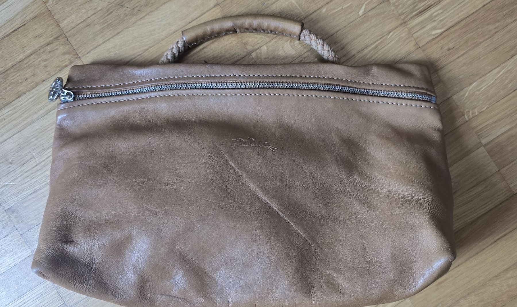 Sacs femmes: Longchamp Leather Handbag Brown  – D'occasion à Oberglatt ZH par ros_w89m