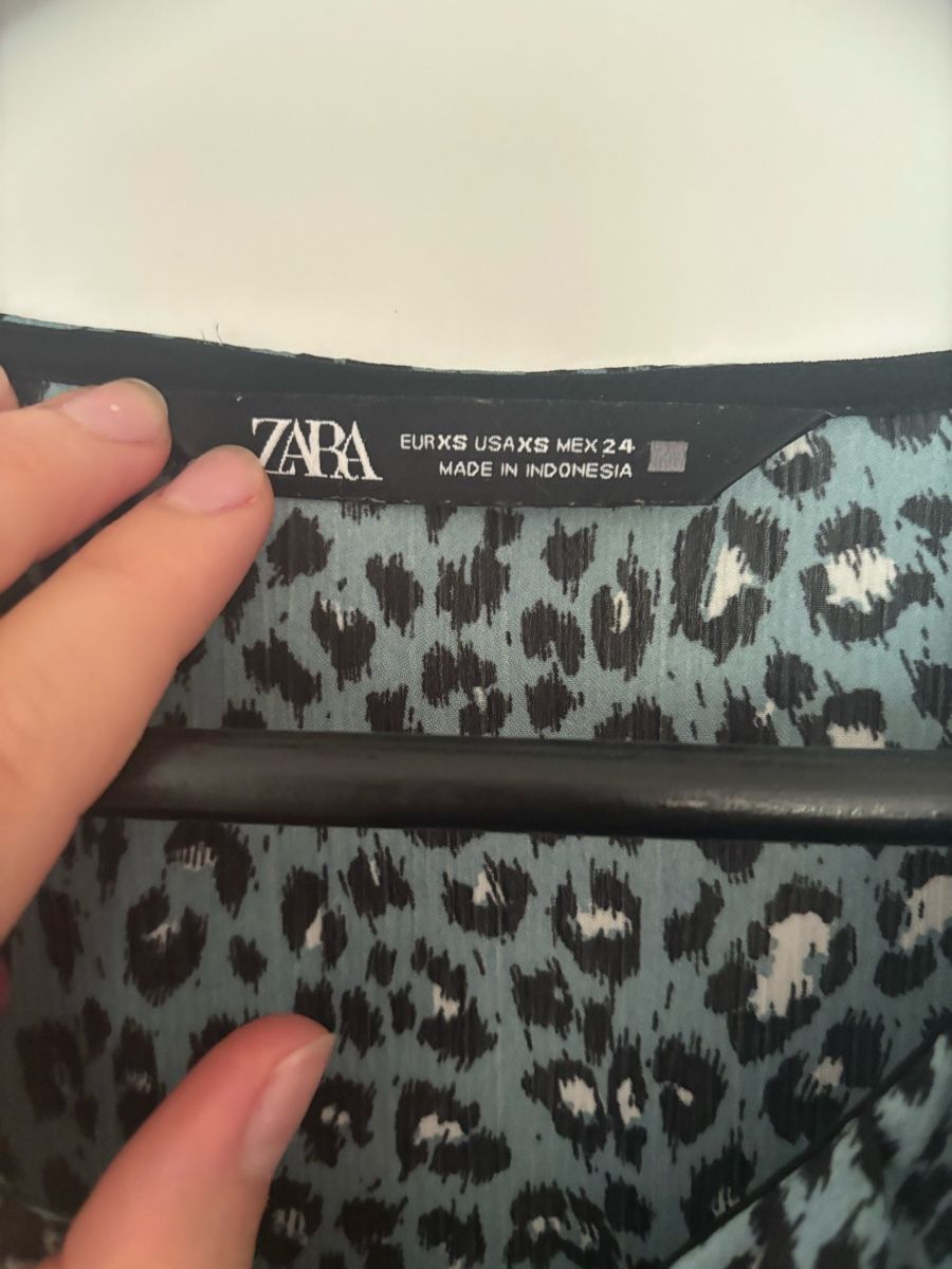 Zara Robes: Zara Kleid  – D'occasion à Männedorf par giu_wm6d 3