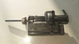 Original Renault Stellmotor für Tankklappe