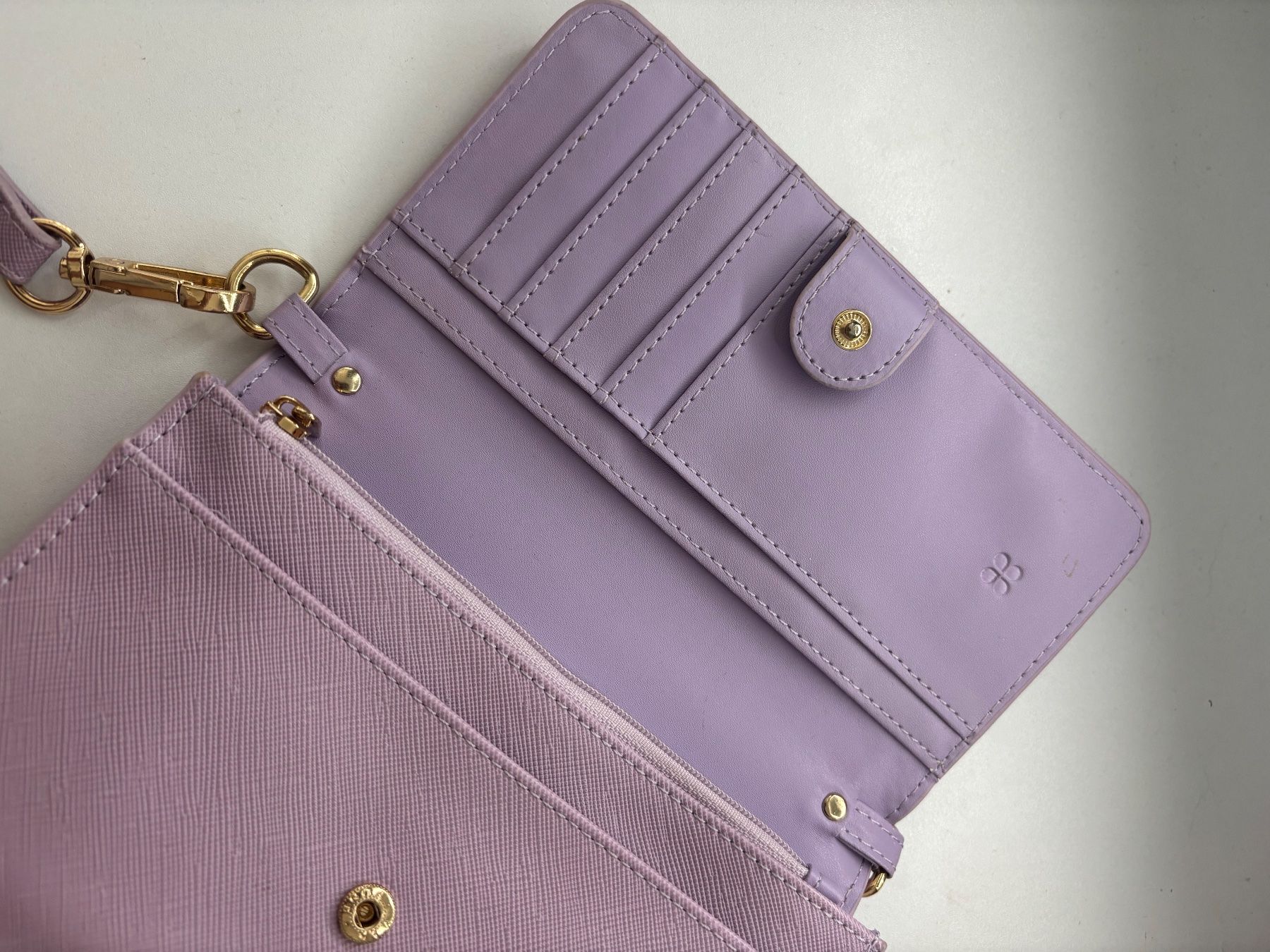 Manor Taschen für Damen: Umhängetasche Lila – Gebraucht aus Liestal von sommersa 2