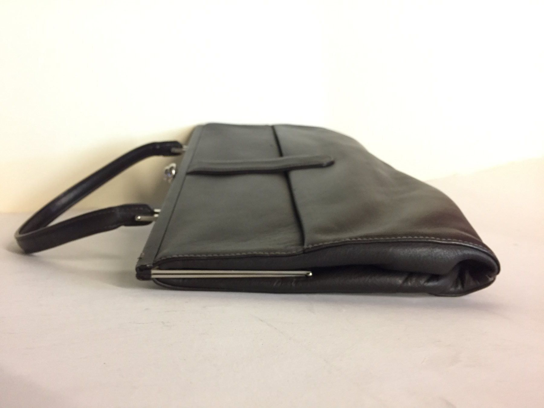 Borse da donna: Elegante Handtasche aus echtem Leder – Usato da Schaffhausen venduto da vintageville 6