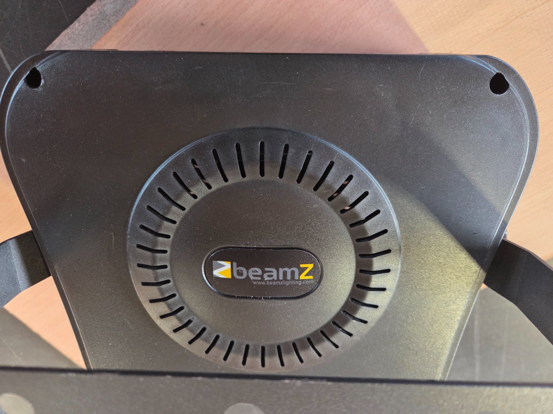 Lampade: BeamZ Stroboscope 150W – Usato da Aigle venduto da Kel-Menuiserie 2