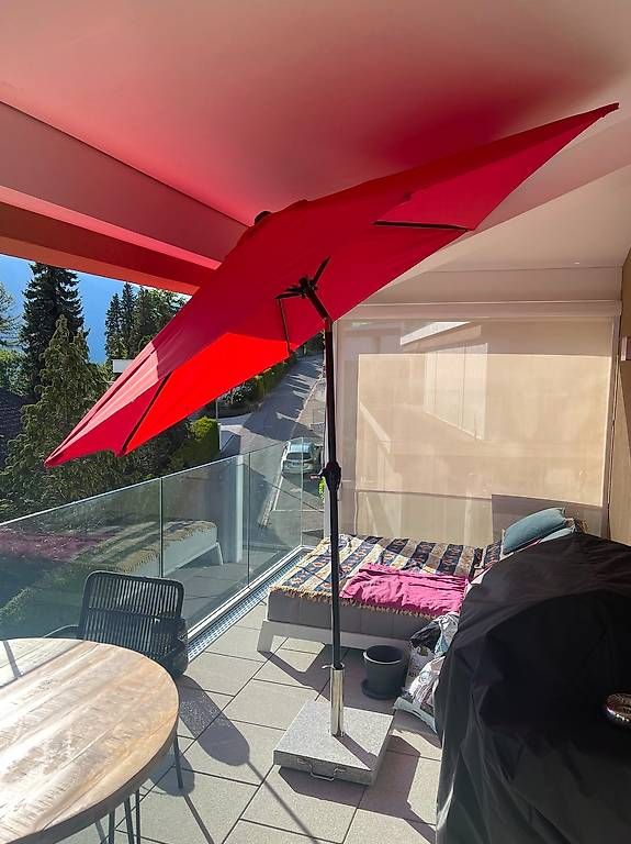 Ombrelloni: Sonnenschirm mit Schirmständer – Usato da Triesen venduto da Chevalley 1