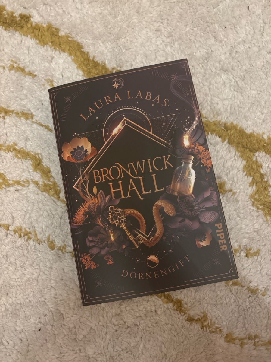 Libri: Laura Labas - Bronwick Hall Band 1 - Farbschnitt – Nuovo (secondo la descrizione) da Eschenbach SG venduto da VanilkaTheNewf