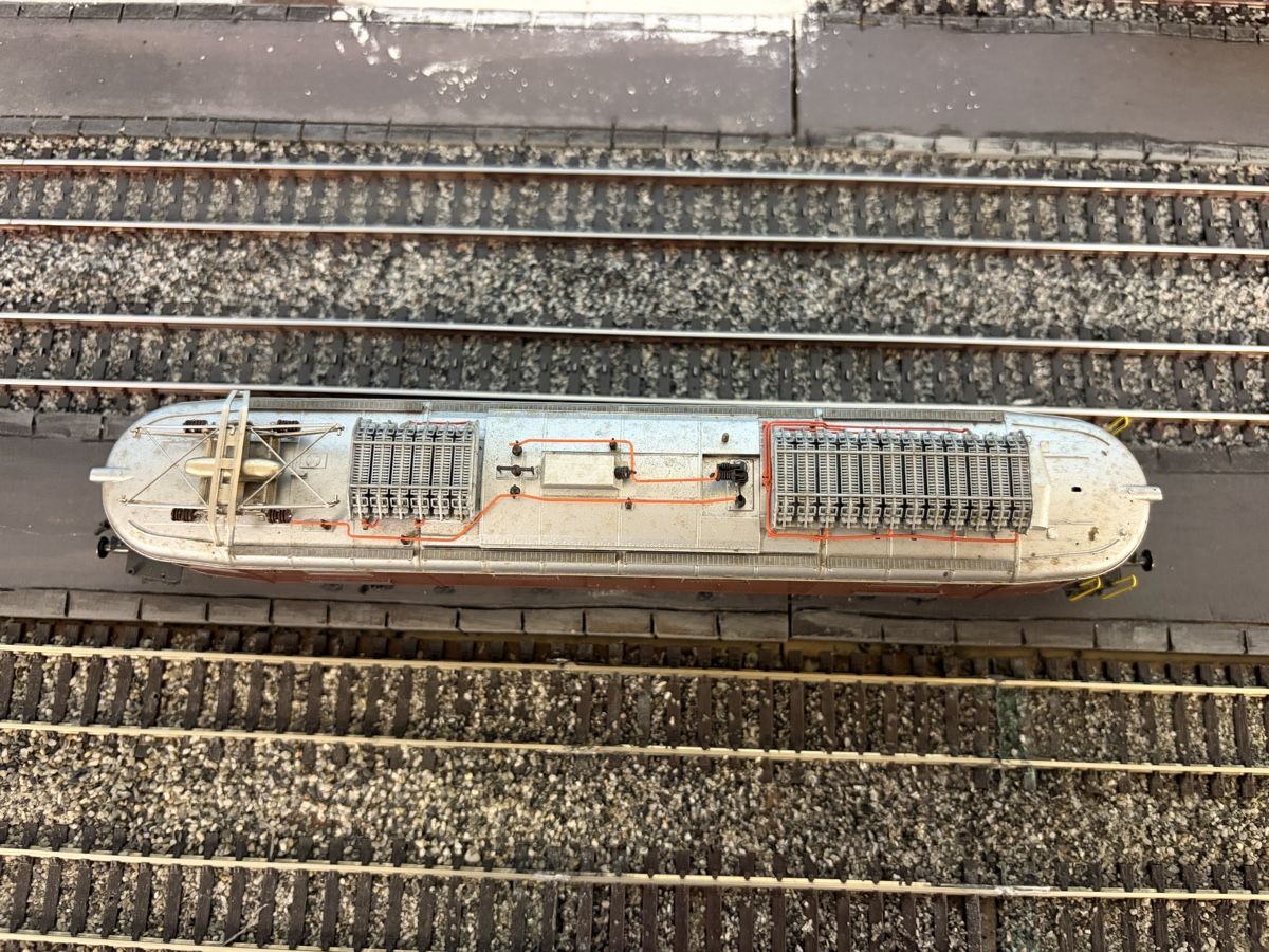 Roco Modellini di ferrovie: BLS Ae 6/8 206, Roco – Usato da Rochefort venduto da ise_c7lc 2