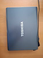 Toshiba Satellite L300-204 Laptop gebraucht mit Windows 7