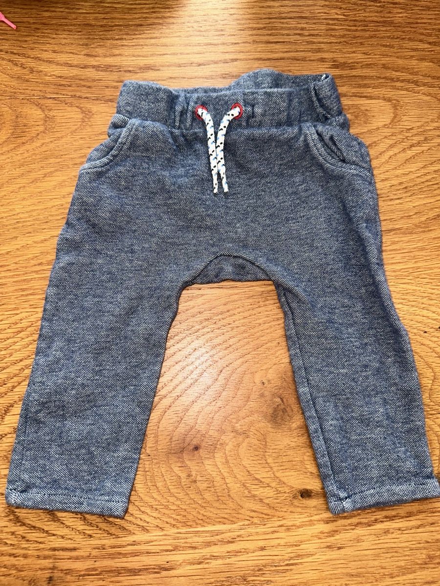 Lotti & Set di vestiti: Gr 74 Trainerhose 💯✅ – Usato da Wettingen venduto da hak_52m8
