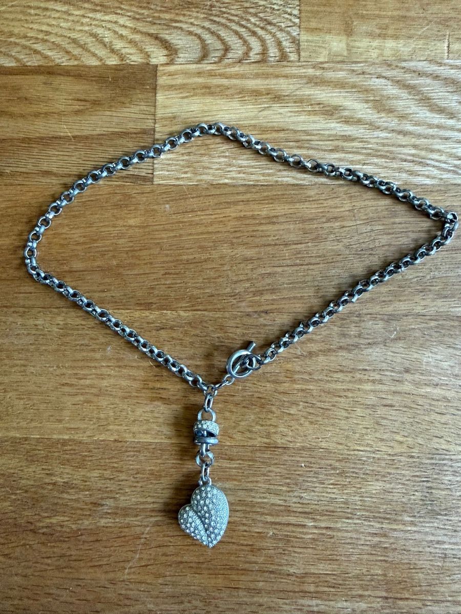 Catenine: Kette mit Herzanhänger, Strass, silberfarben – Usato da Allenwinden venduto da Thebadboy