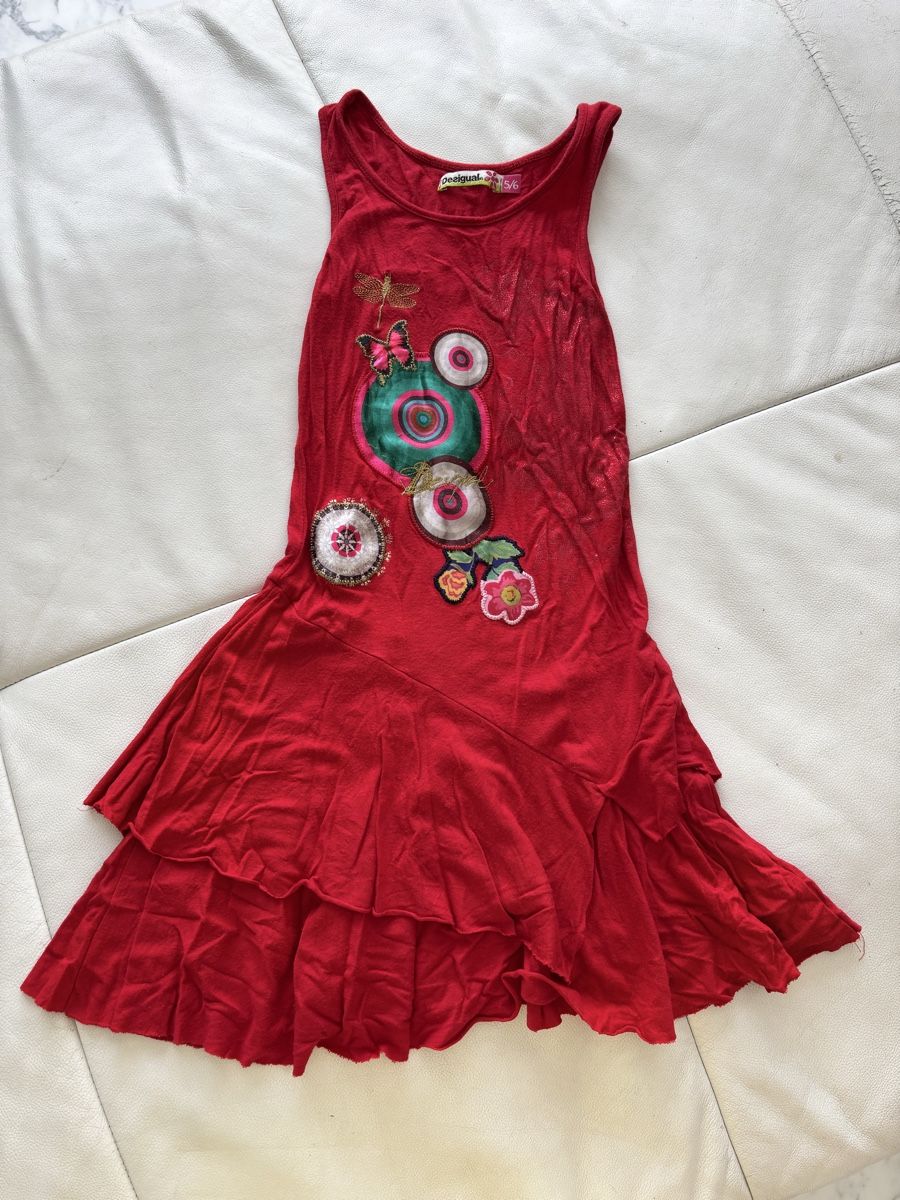 Vestiti & Gonne: Desigual Kleid 5/6y – Usato da Sulzbach venduto da dfrey25