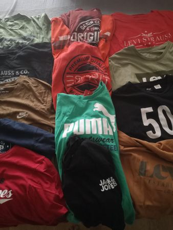 lot de 18 tshirts