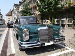 Mercedes Oldtimer 220 SEb Heckflosse W111, Top Zustand!