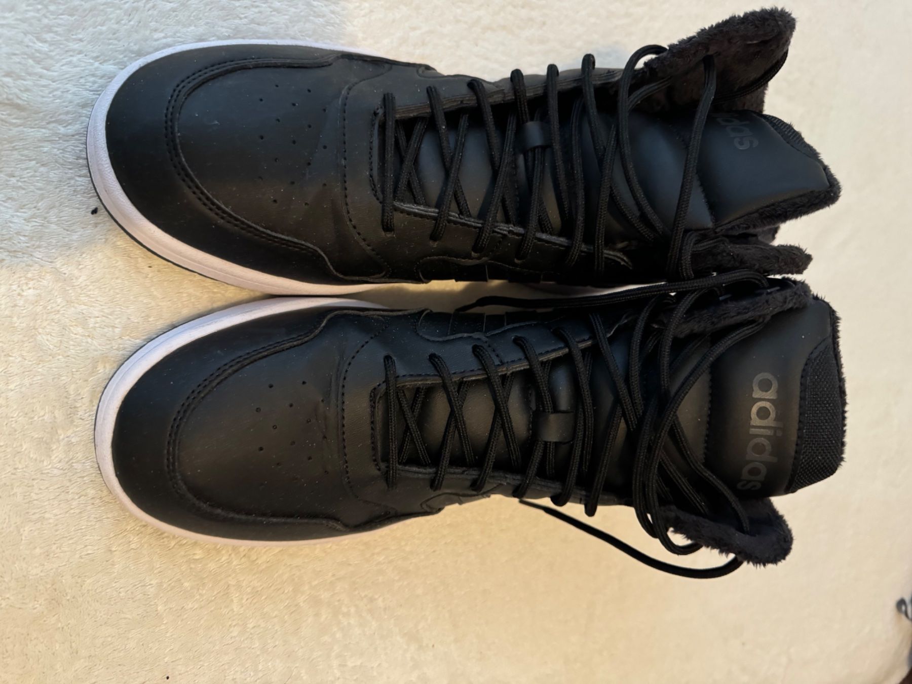 Adidas Scarpe da uomo: Adidas Hoops 3.0 Mid Winter Sneaker, Schwarz – Nuovo (secondo la descrizione) da kloten venduto da Sneki5 1