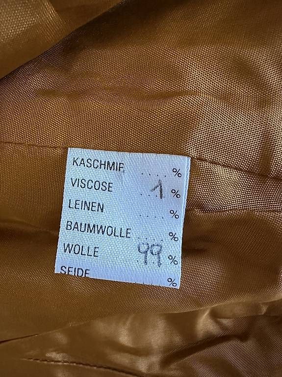 Giacche: Elegantes braunes Turnier Jacket – Usato da Muttenz venduto da Sonfekul 4