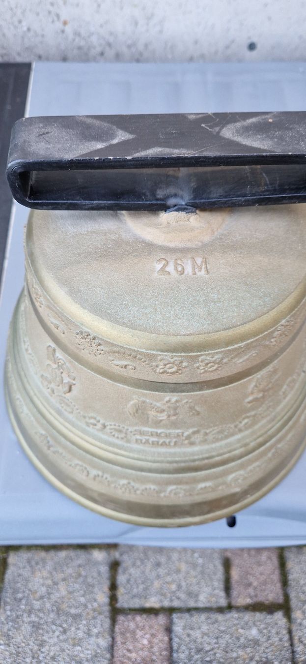 Glocken & Treicheln: Berger Glocke – Gebraucht aus Fischenthal von sackblitz 5
