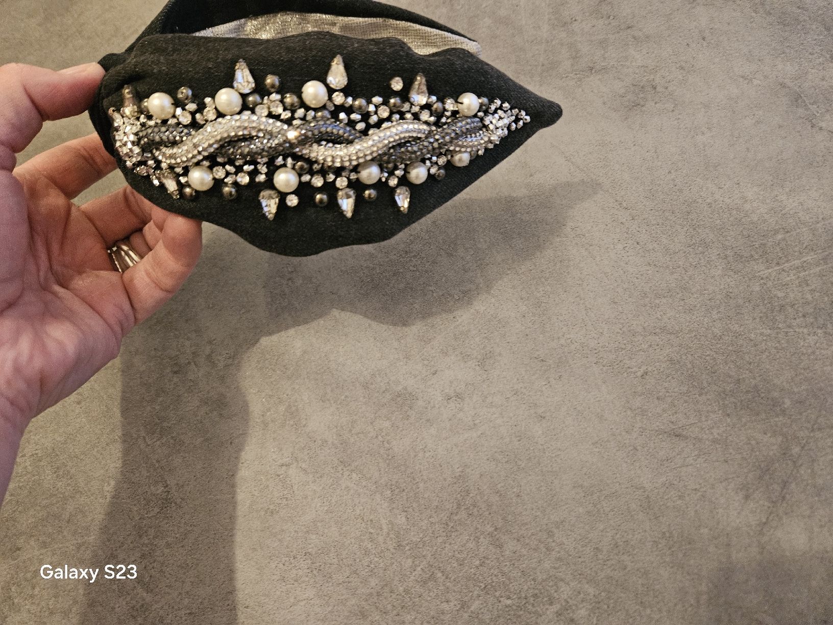 Accessori per capelli: Namjosh Haarreif mit Perlen & Steinen – Usato da Bünzen venduto da Milly32 3