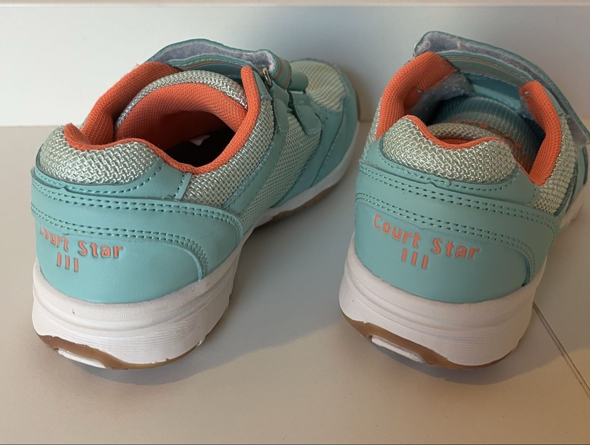Scarpe per ragazze: Extend Court Star III, Gr. 34 – Usato da Bösingen venduto da Mike2058blau 3