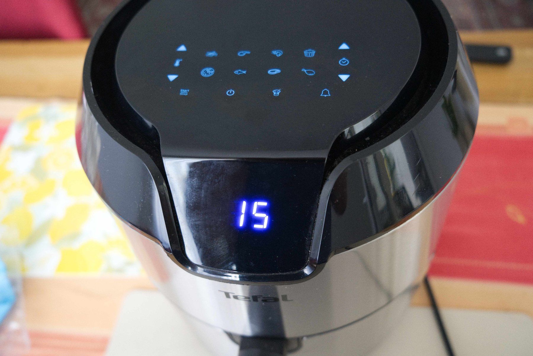 Tefal Elettrodomestici da cucina: Tefal Air Fryer 401D – Usato da Basel venduto da Verkauf_Aral 1