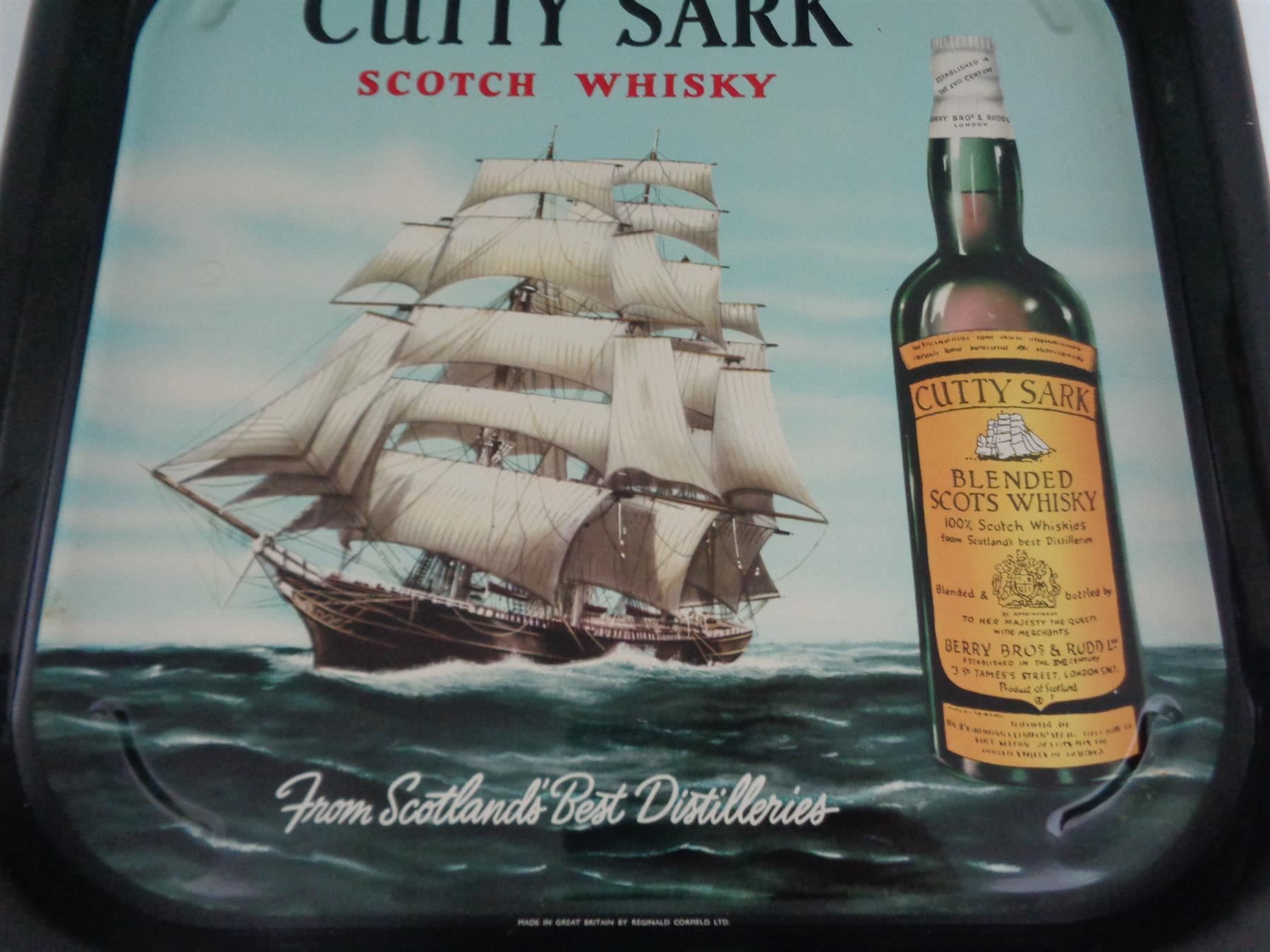 Piatti di portata: Blechtablett Cutty Sark Scotch Whisky -Serviertablett 60erJ. – Usato da Chur venduto da omonia 3