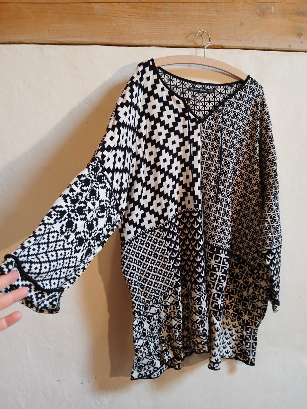 Gudrun Sjöden Maglioni & Felpe: Gudrun Sjörden, Pulli, Gr. XXL, schwarz/weiss gemustert – Usato da Trubschachen venduto da mel_w5sd