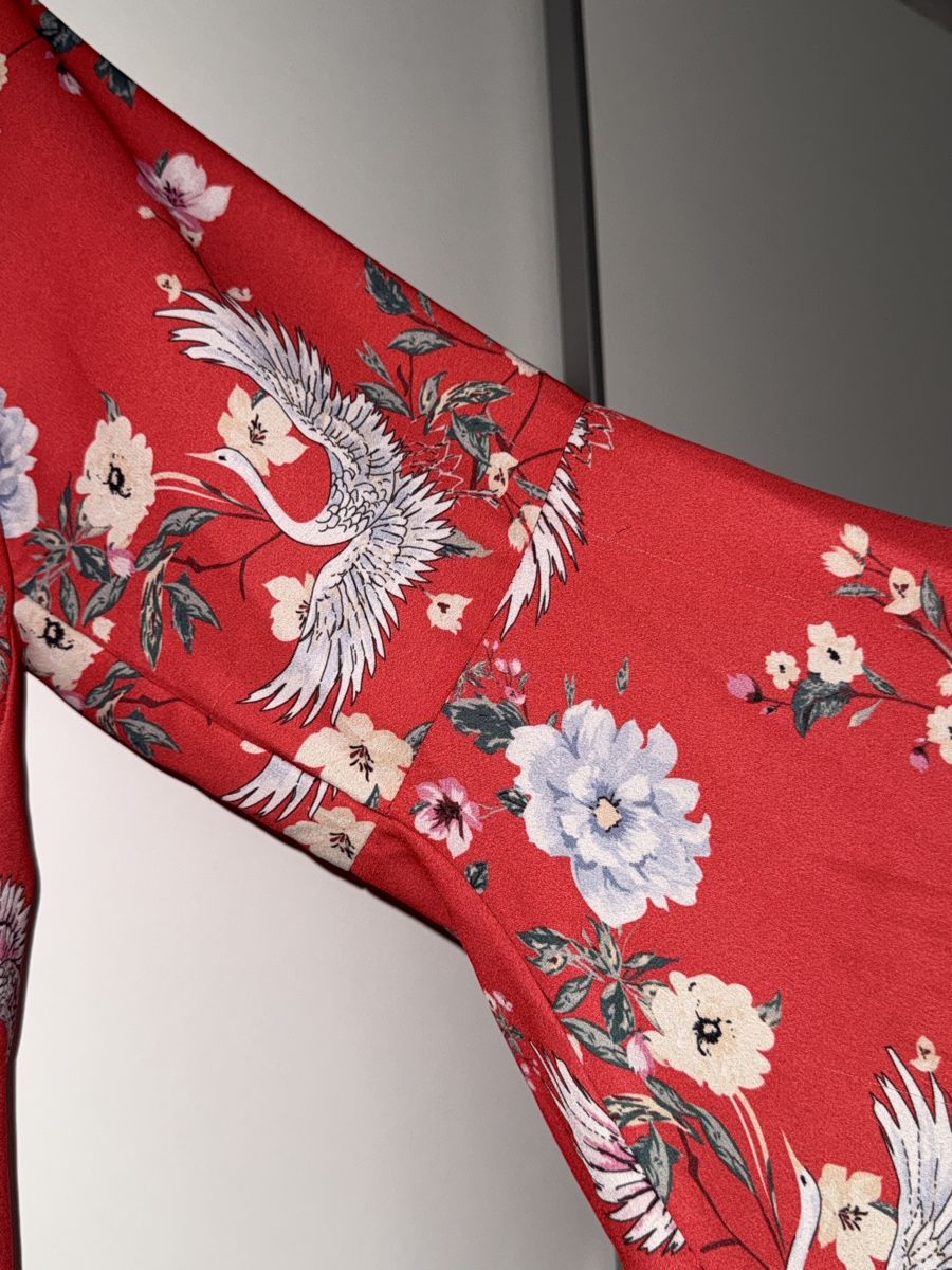 Camicette: Damen Bluse rot Blumenmuster/Kranich Grösse L – Nuovo (secondo la descrizione) da Schlieren venduto da kle_dis 3