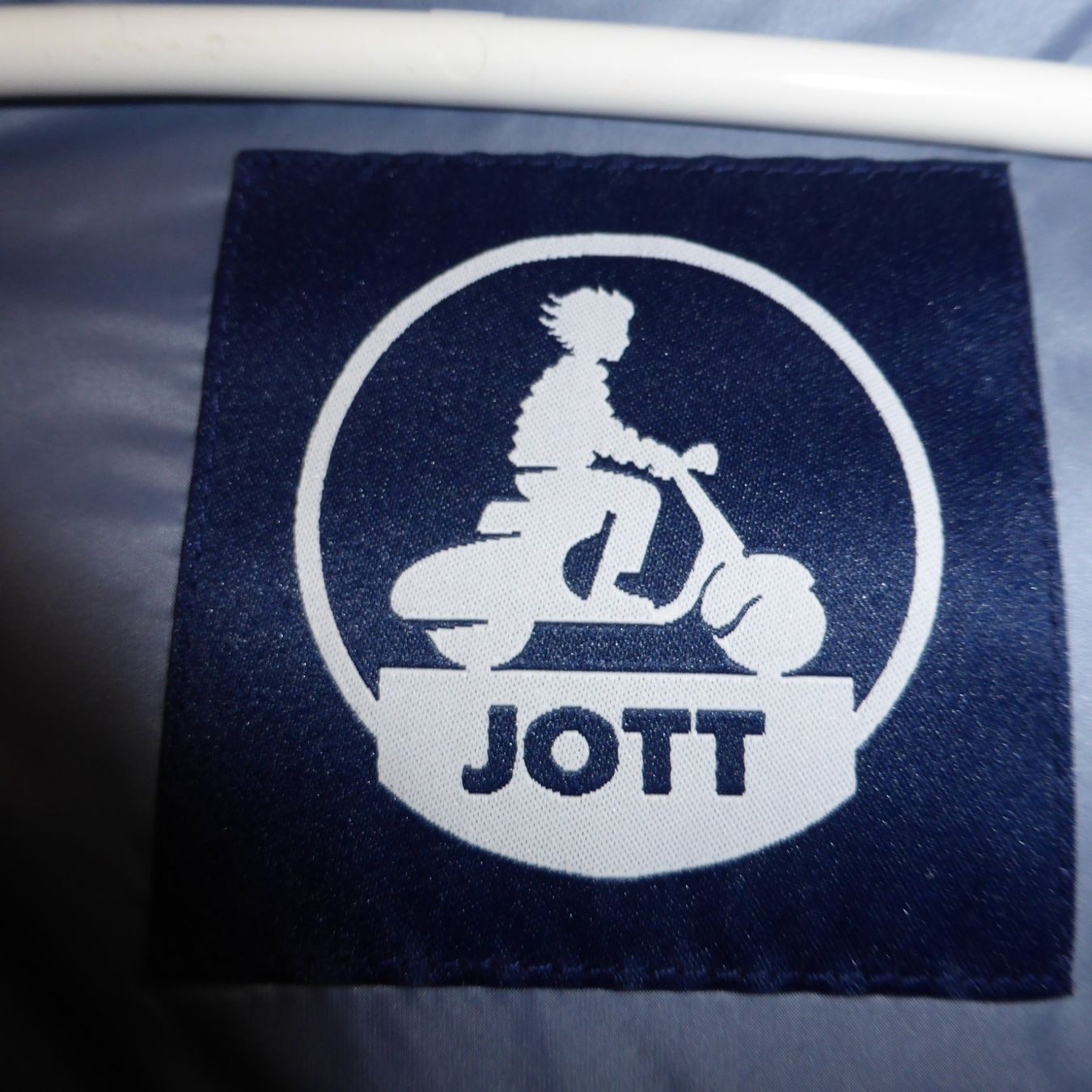 Jott Giacche: Daunenjacke JOTT, Gr. L – Usato da St.Gallen venduto da regenbogen5 1