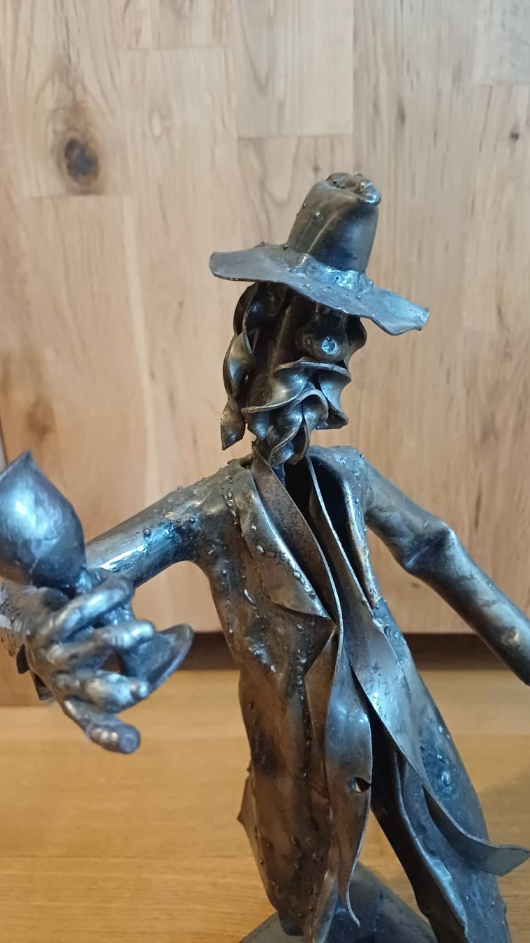Sculture & Statue: David Abt Skulptur Weinflaschenhalter – Usato da Oberneunforn venduto da Bumbam 2
