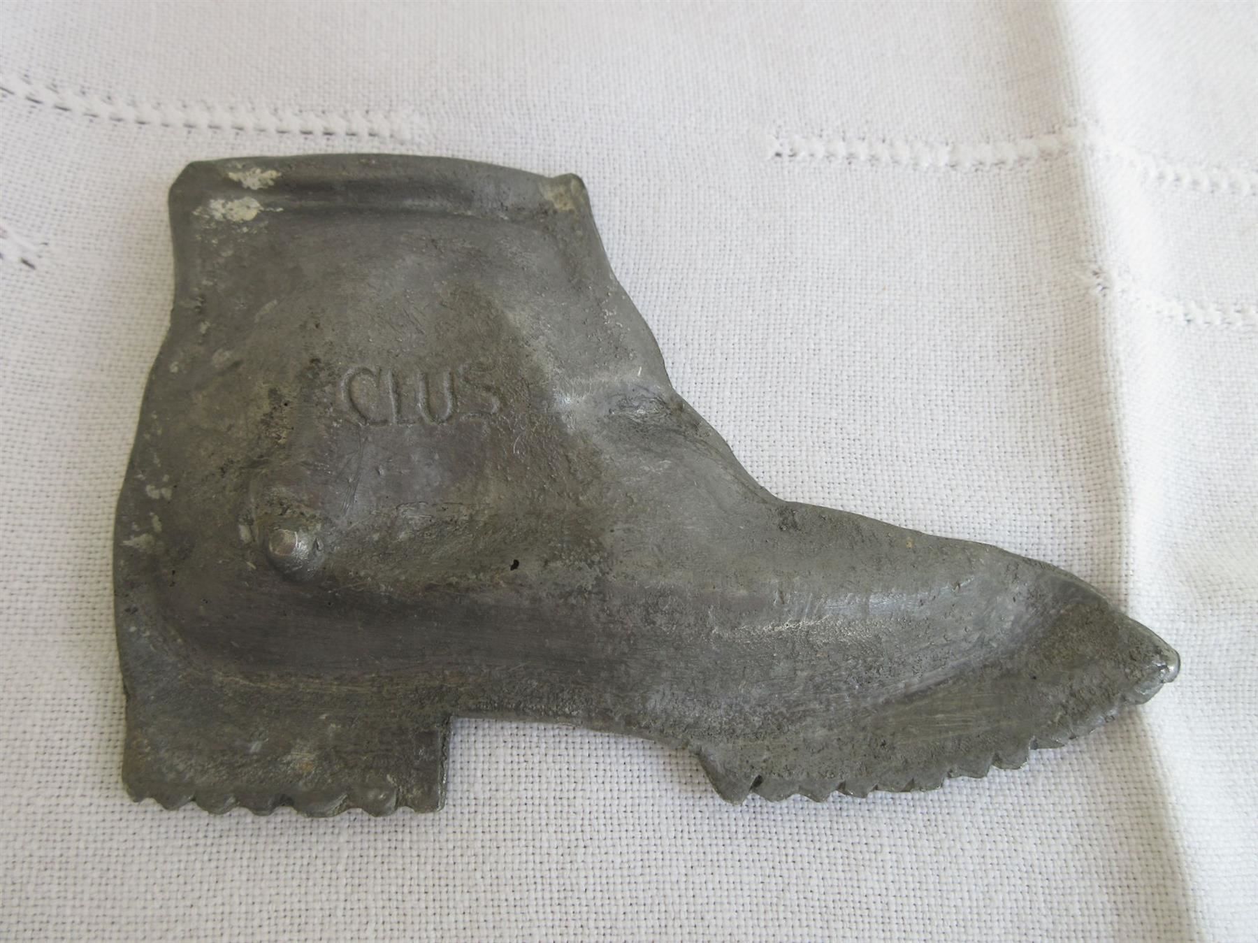 Portacenere: Guss - Bergschuh als Ascher – Usato da Binningen venduto da mondoantico 1