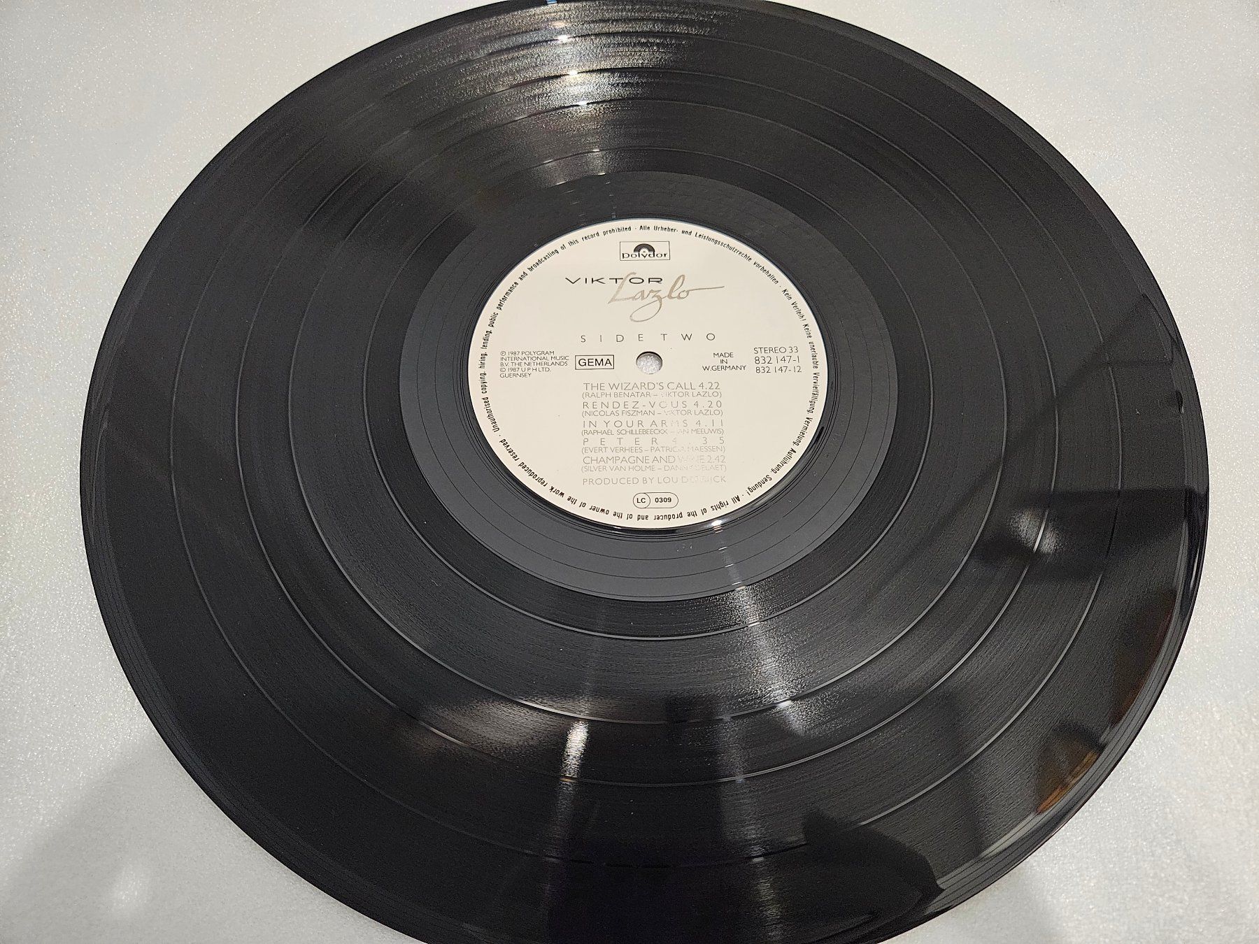 Dischi in vinile: Viktor Lazlo – Viktor Lazlo – Usato da Uster venduto da Vinyl-Leidenschaft 4