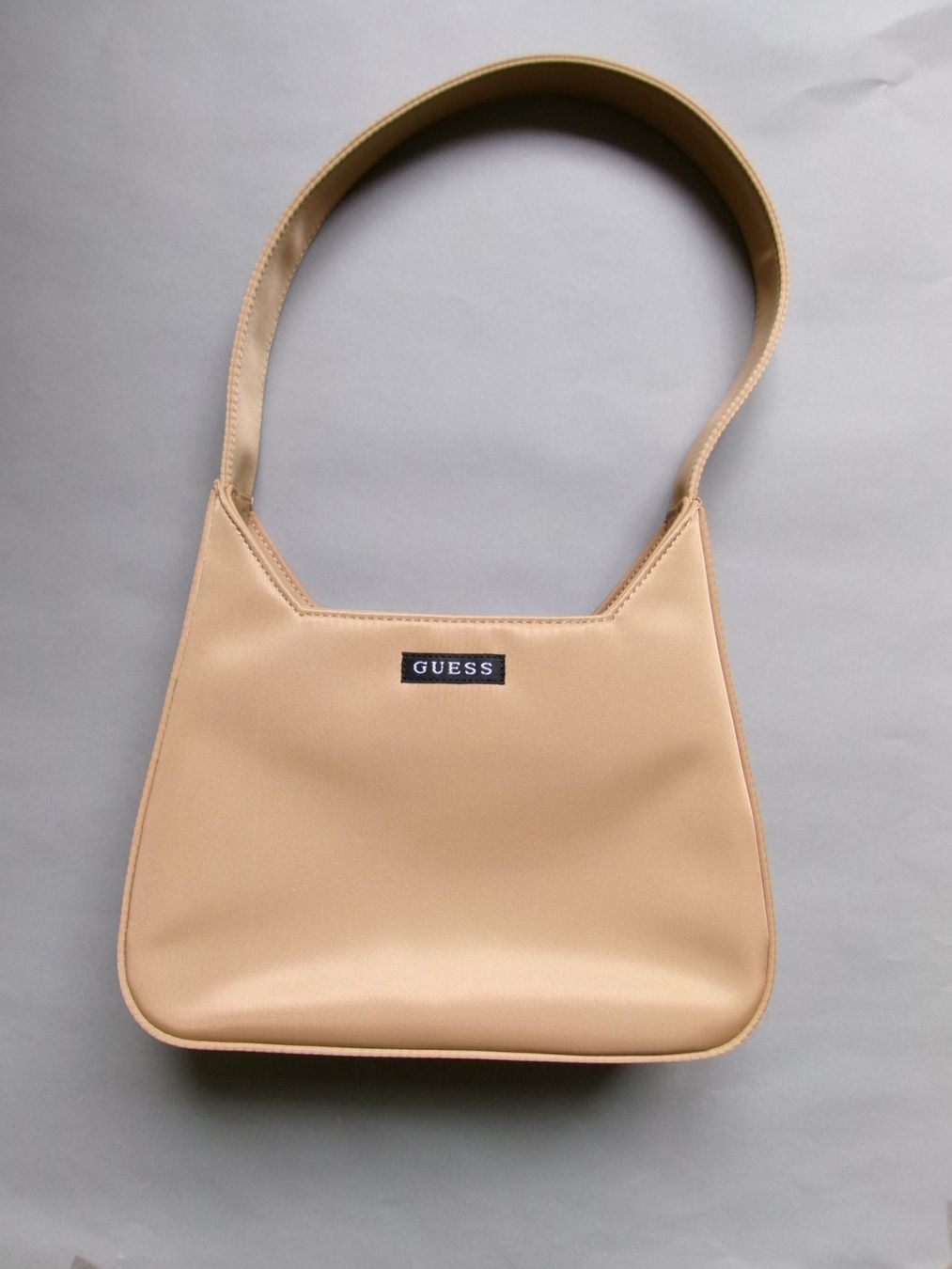 Guess Borse da donna: Guess Tasche, beige – Nuovo (secondo la descrizione) da Rüti ZH venduto da Yamihexe