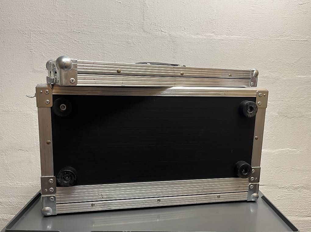 Altri accessori: Thon Rack 3HE Eco II Compact Rack – Usato da Uster venduto da philip.merian 2