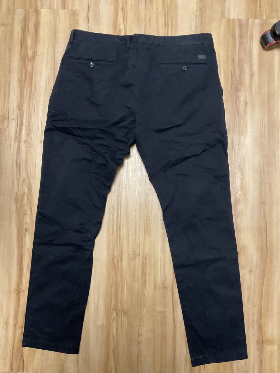 Strellson Pantaloni: Strellson Herren Hose schwarz Grösse 38/32 regular fit – Usato da Rorschach venduto da daj_9gxt 2