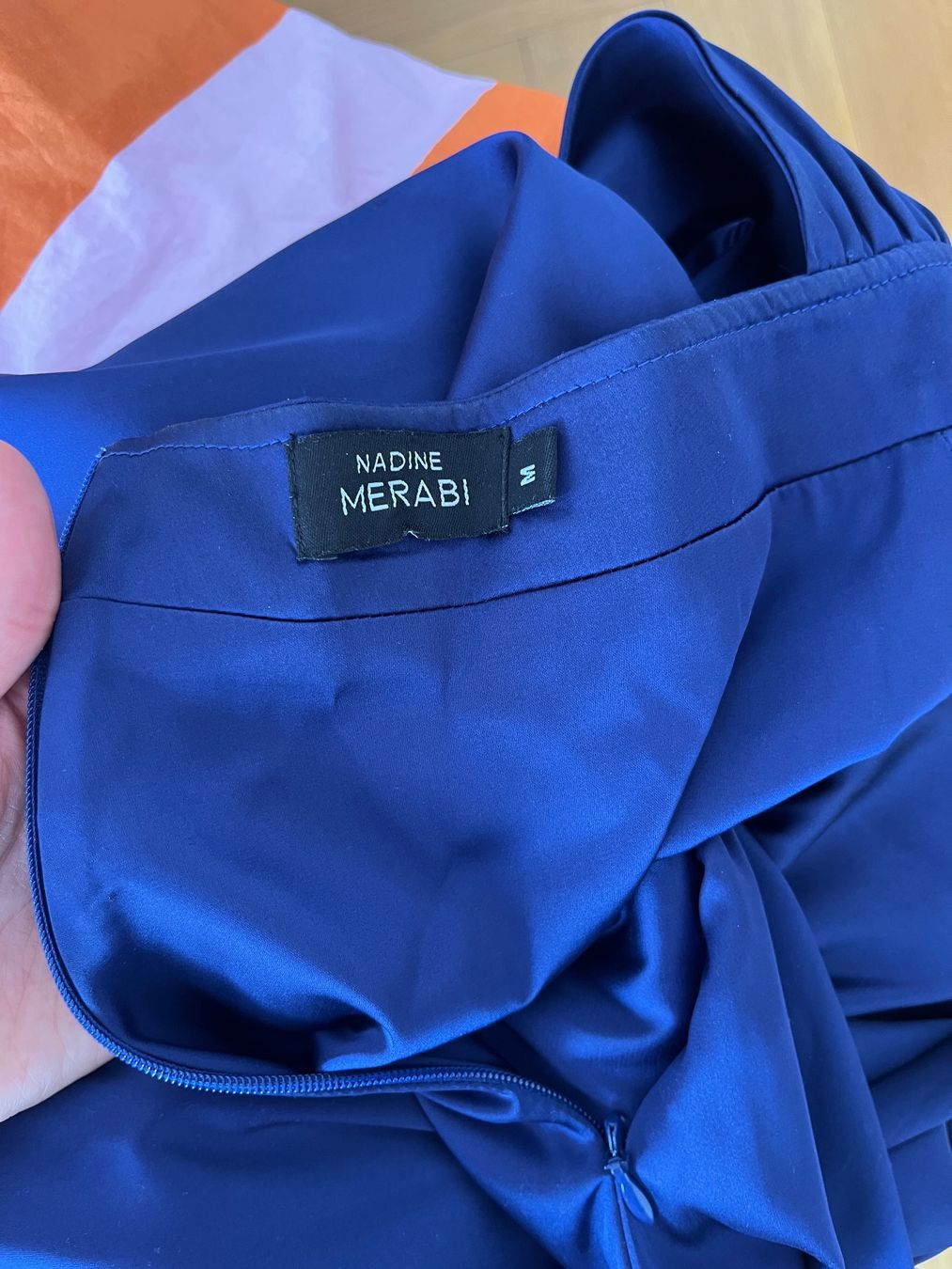 Robes: Nadine Merabi Abendkleid – Neuf (Voir description) à Bern par michelle_c98 5