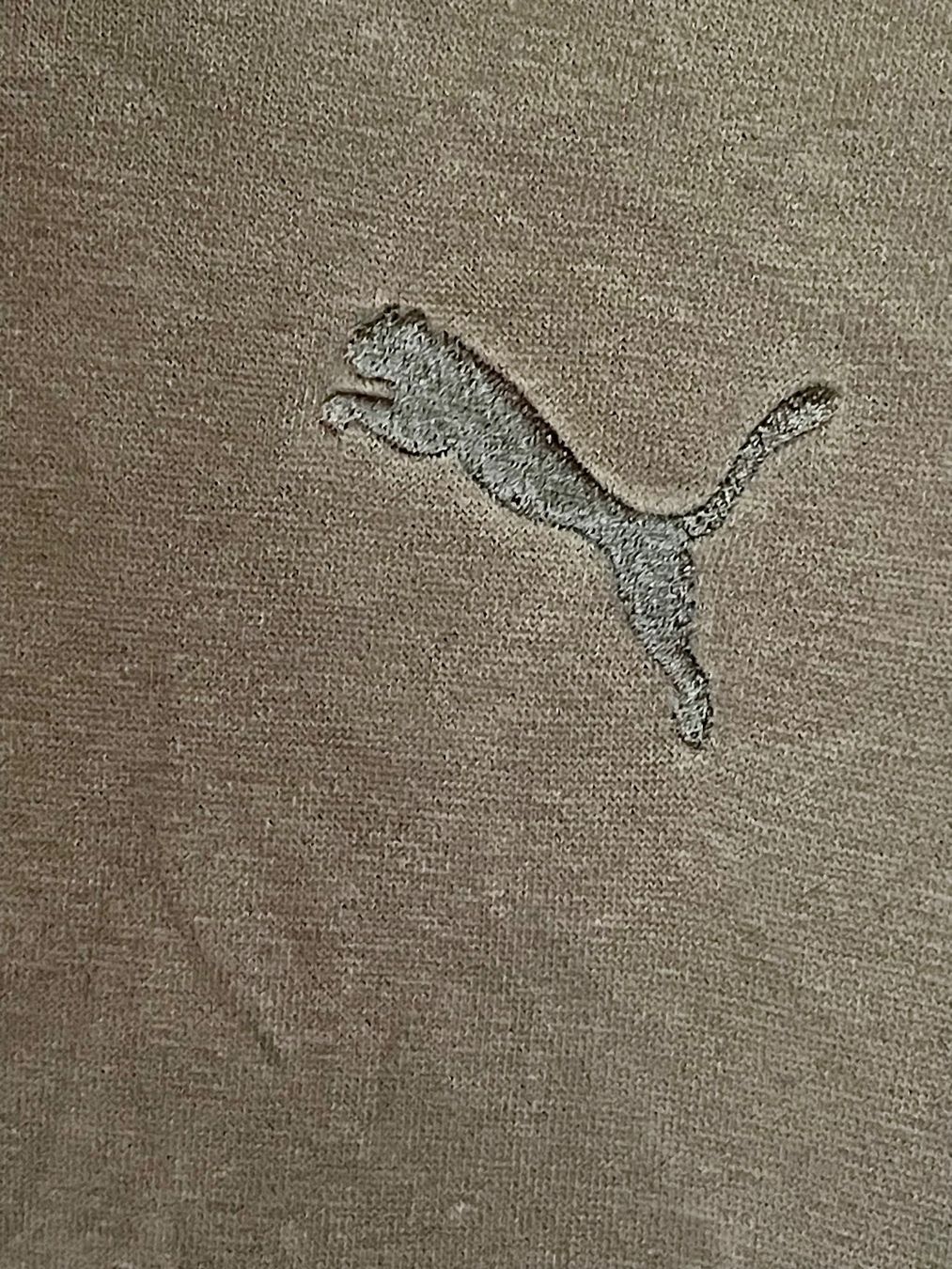 Puma Maglioni & Felpe: DAMEN PUMA Kapuzenpulli / Hoodie / Pullover GRAU - Gr S (AN) – Usato da Buchs AG venduto da fischli610 1