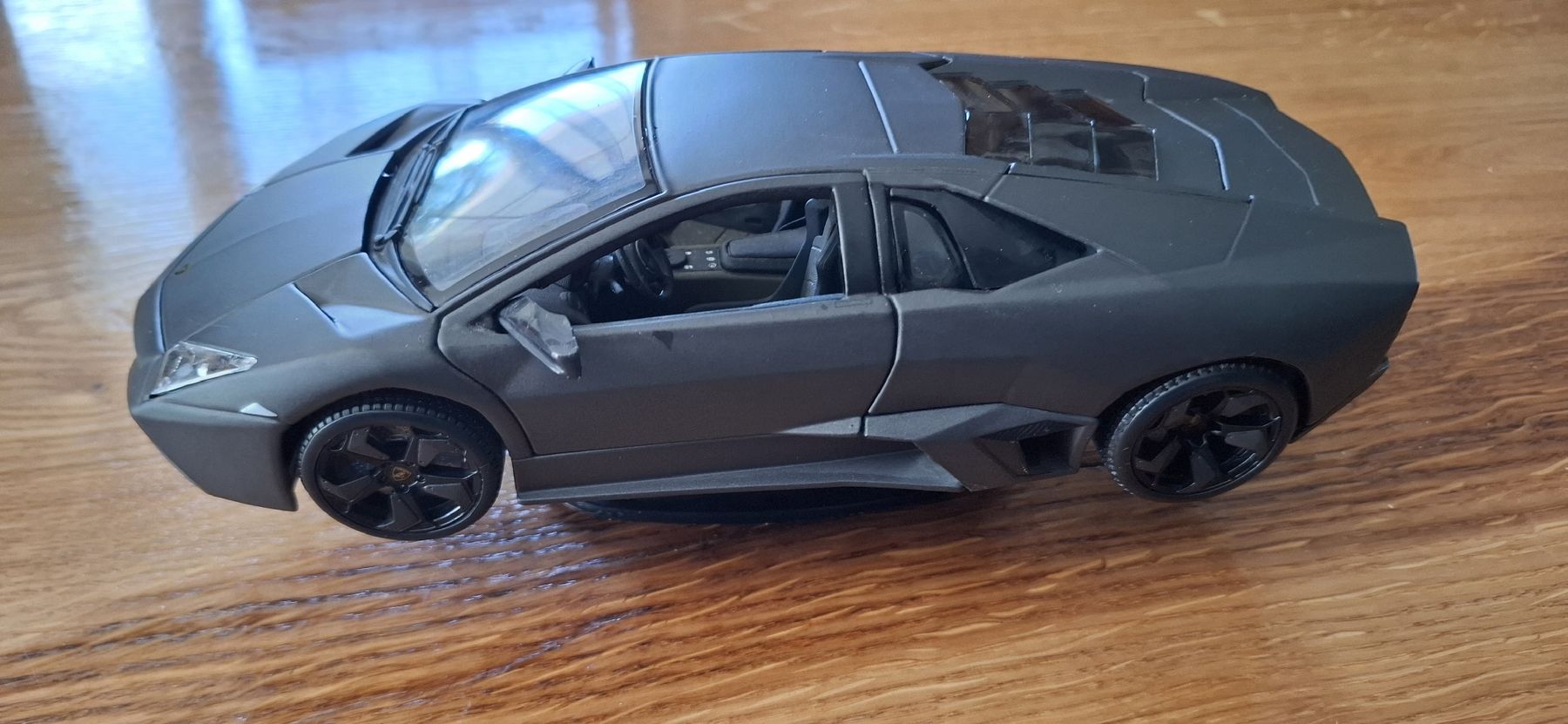 Lamborghini Modellini d'auto: Modellauto Lamborghini Reventon – Usato da Guntershausen venduto da Jtattoo 1