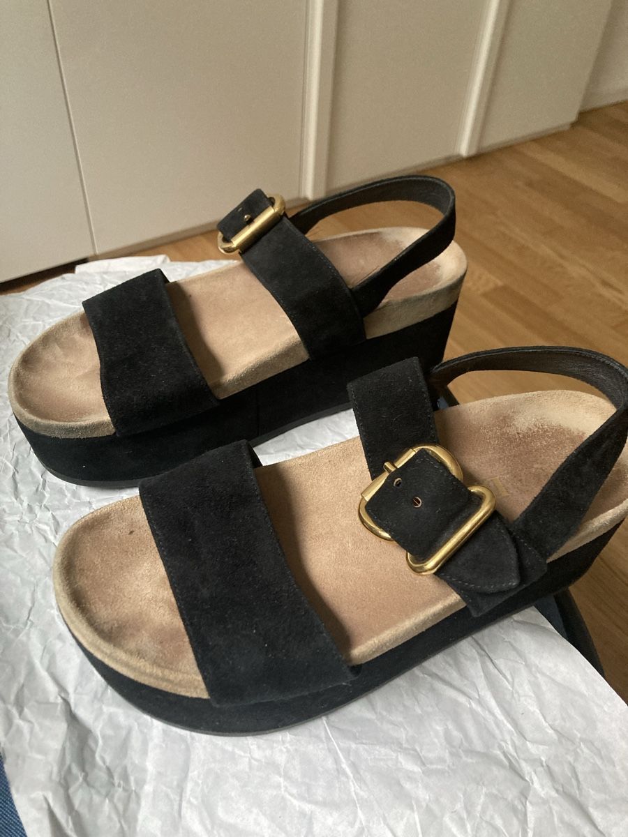 Prada Scarpe da donna: Black Prada wedge sandals, size 38 – Usato da Zürich venduto da mar_yb5j 4