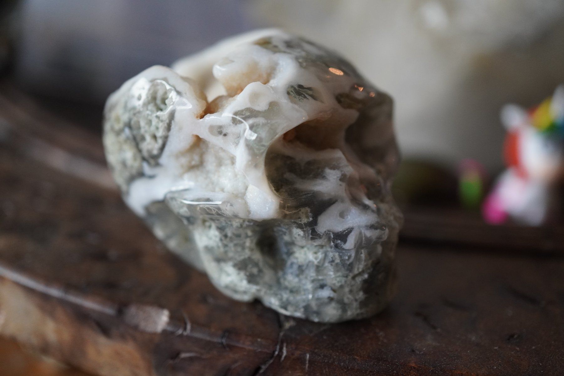 Minerali & Pietre curative: Moos Achat Drusen  Skull     "TOPSTONE" – Nuovo e nell'imballaggio originale da Eschenbach SG venduto da topstone 9