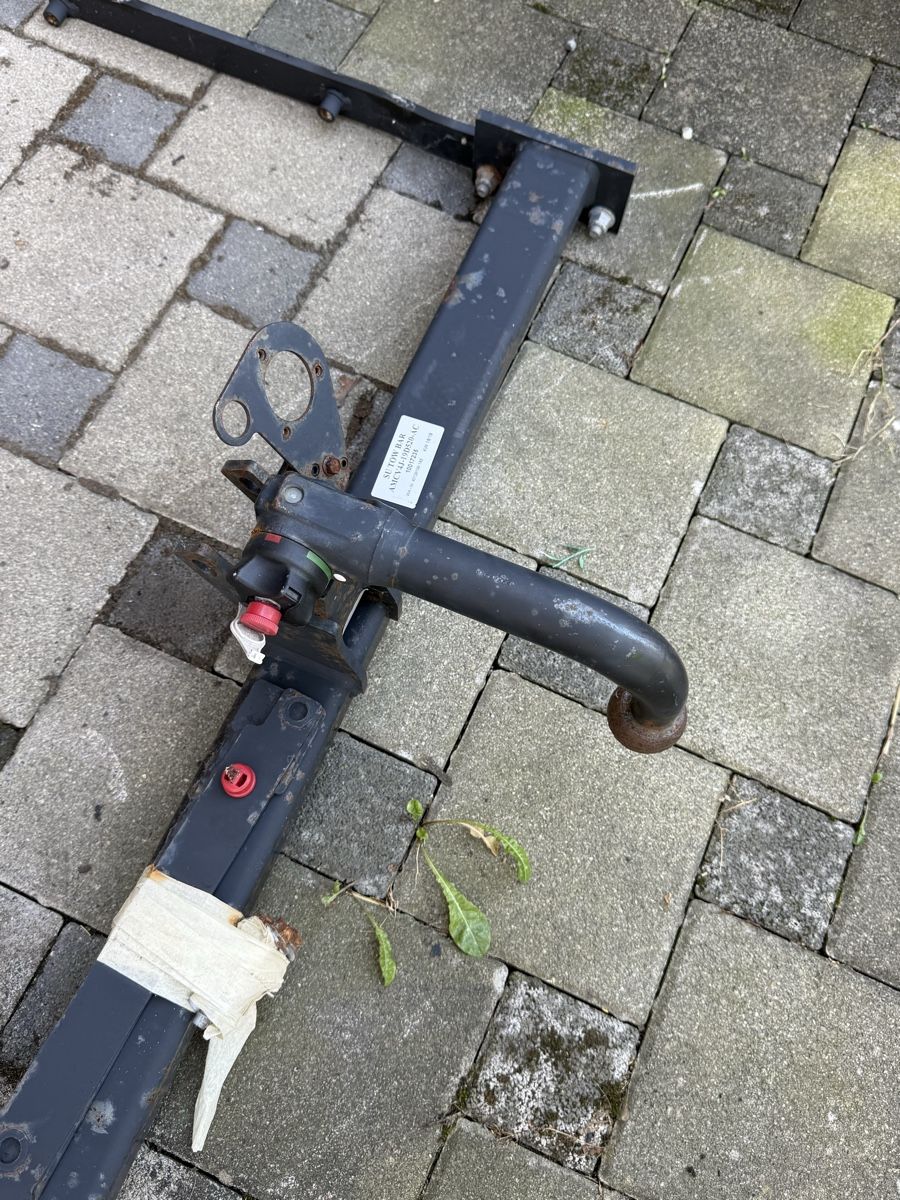 Ganci per rimorchio: Anhängerkupplung 1.8T – Usato da Rickenbach ZH venduto da Pyro_Iced 4