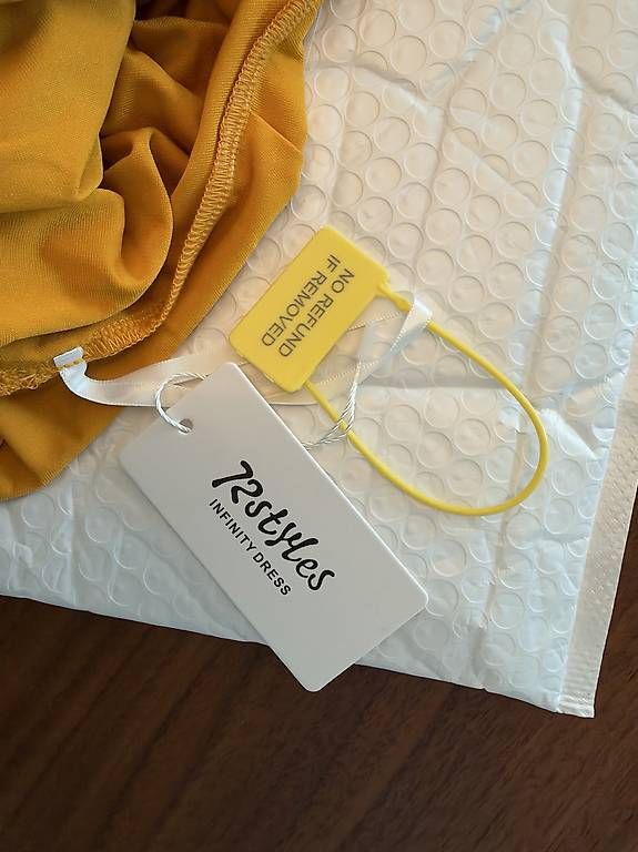 Kleider: Infinity-Kleid – Neu und originalverpackt aus Hofstetten SO von Katharina_Nina_Nina 1