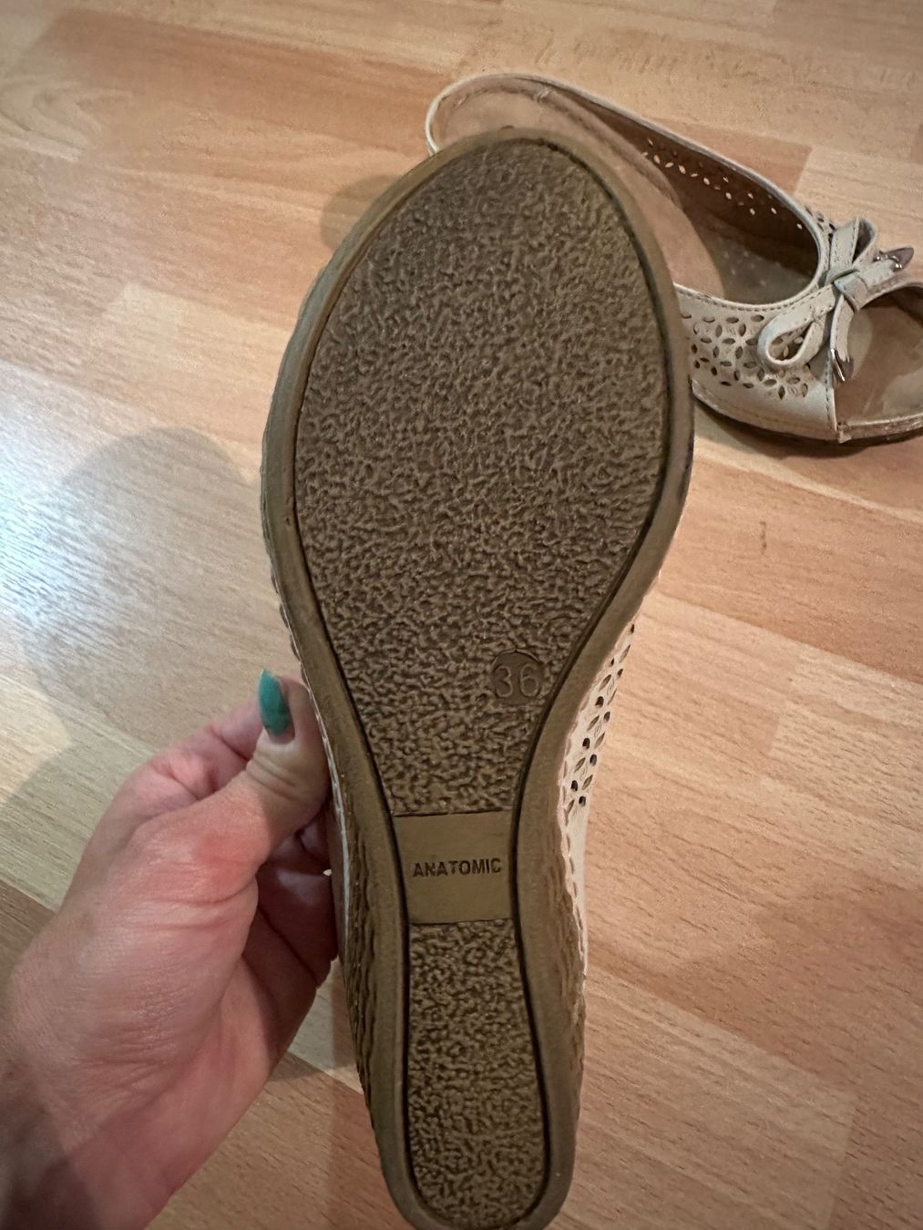 Chaussures femmes: Sandalen – D'occasion à Volketswil par ben_9s6x 2