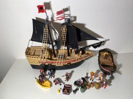 Playmobil Piratenschiff & Zubehör