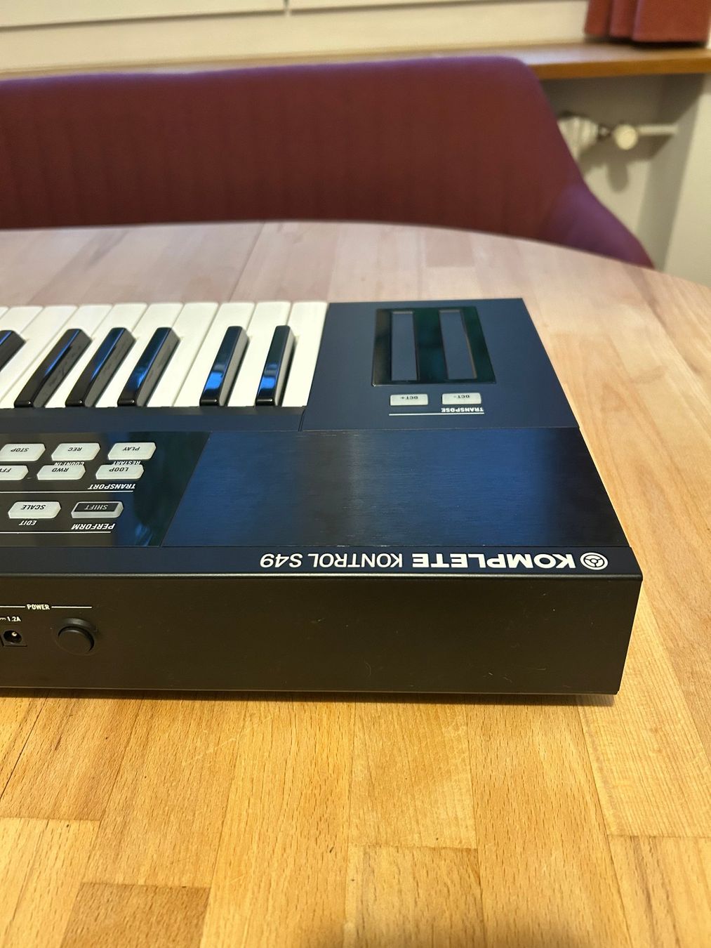 Native Instruments Strumenti musicali: Komplete Kontrol S49 MK1 Midi Keyboard – Usato da Aarau venduto da Maclovio 5