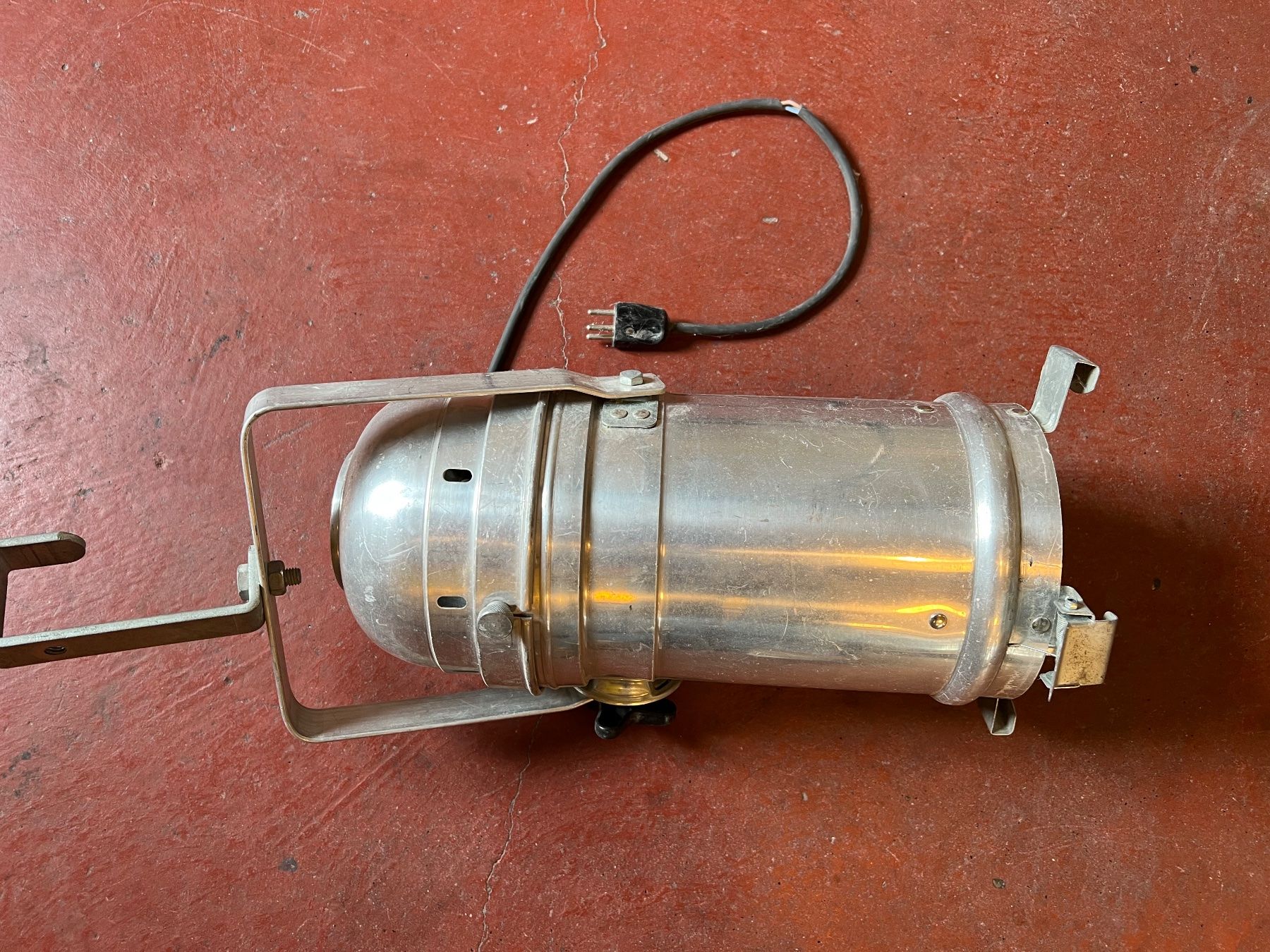 Fari: Theater Scheinwerfer Aluminium 6 Stk. gebraucht – Usato da Zürich venduto da finken01 1
