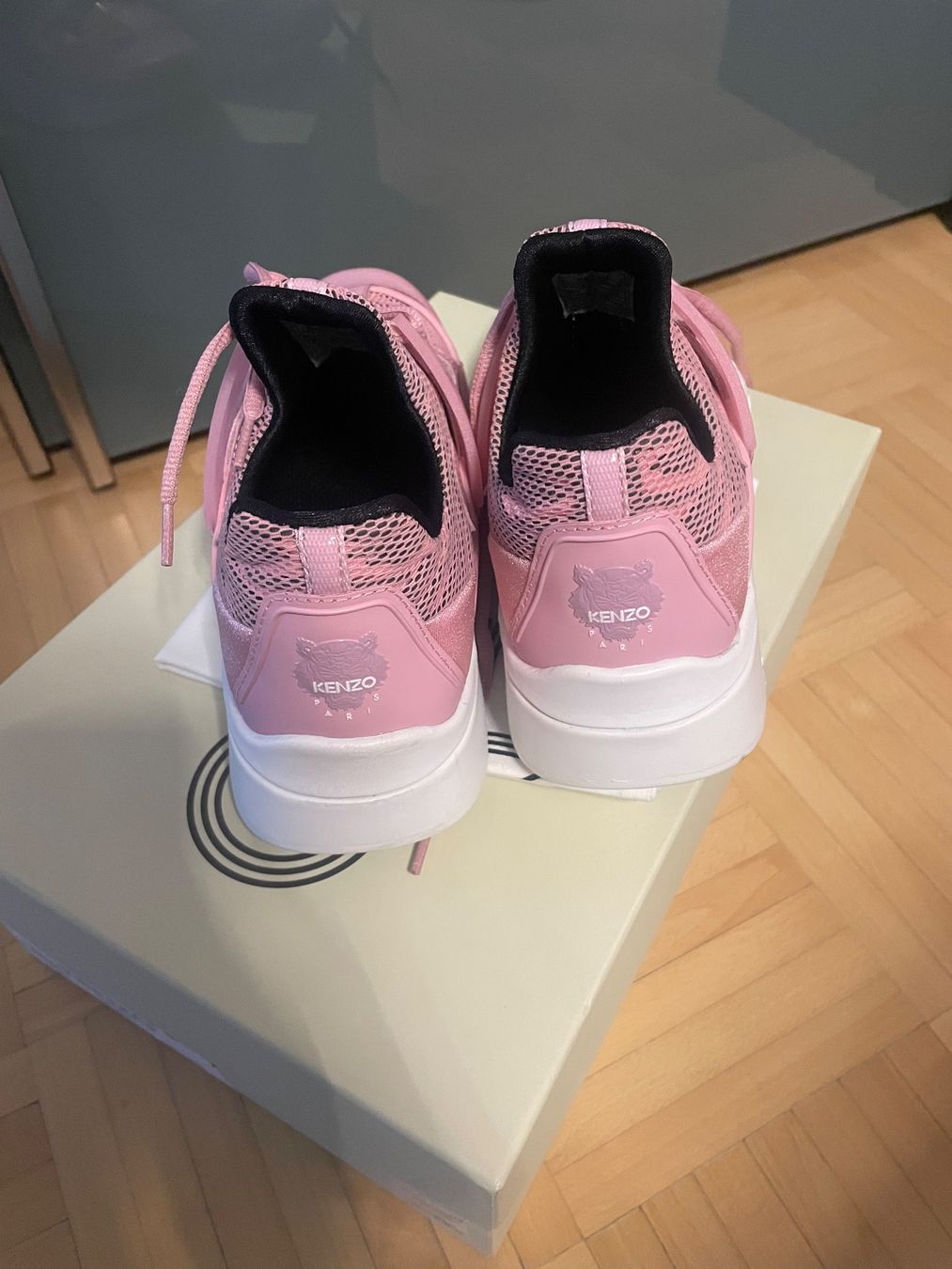 Kenzo Scarpe da donna: Sneakers multi-matières Sonic, taille 38 – Nuovo (secondo la descrizione) da Vuadens venduto da Nina11 2