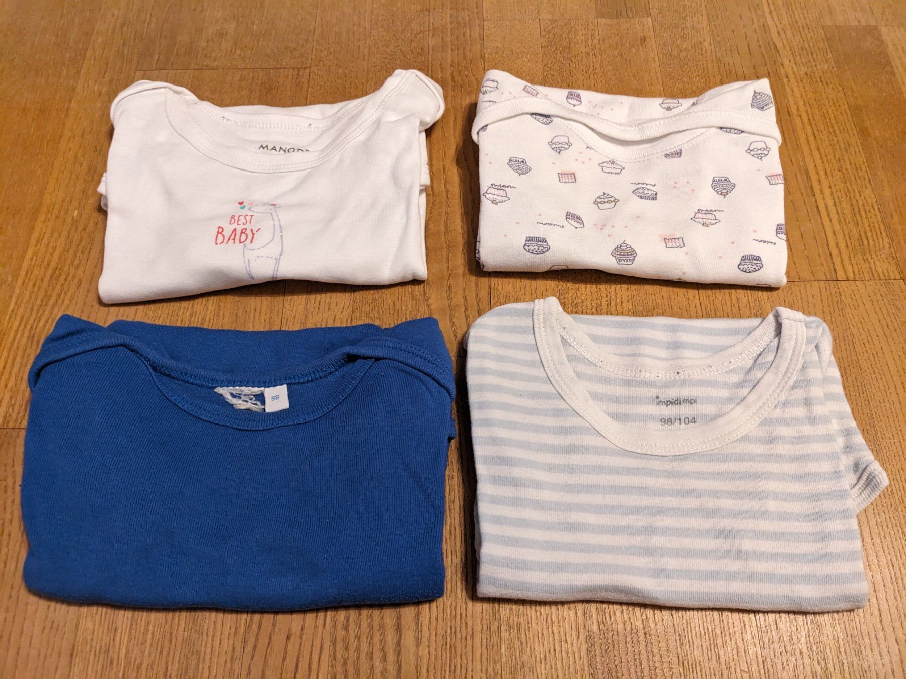 Lotti & Set di vestiti: 40-teiliges Kleiderset Grösse 98 – Usato da Wald ZH venduto da andy_ch01 5