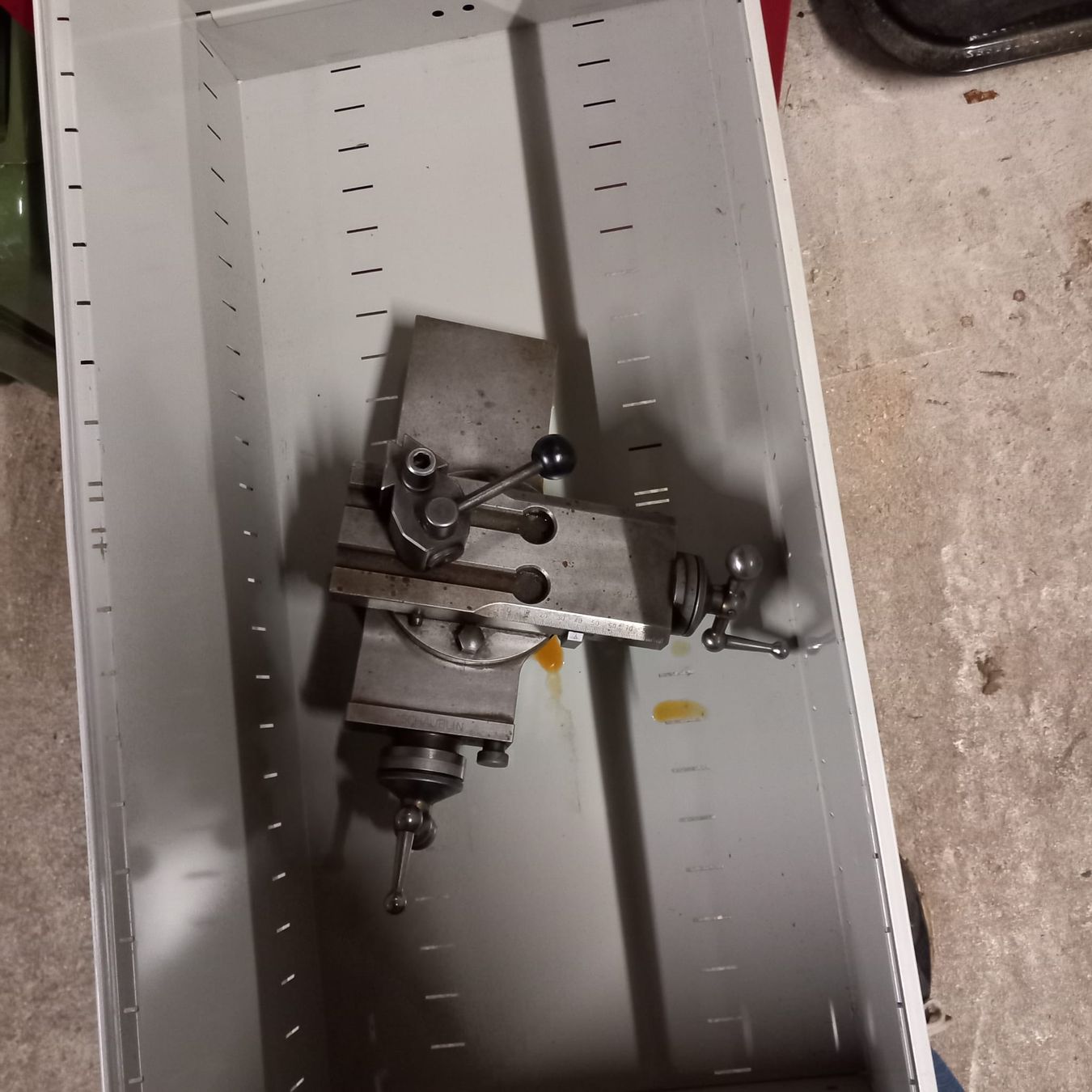 Schaublin Tutte le macchine: Schaublin 102 mit Zubehör – Usato da Recherswil venduto da Deutzd8006Fahrer 7