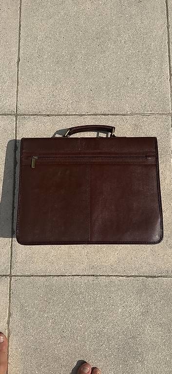 Valises & Sacs: Mallette en cuir  – D'occasion à Mont-sur-Lausanne par rom_2hp2 1