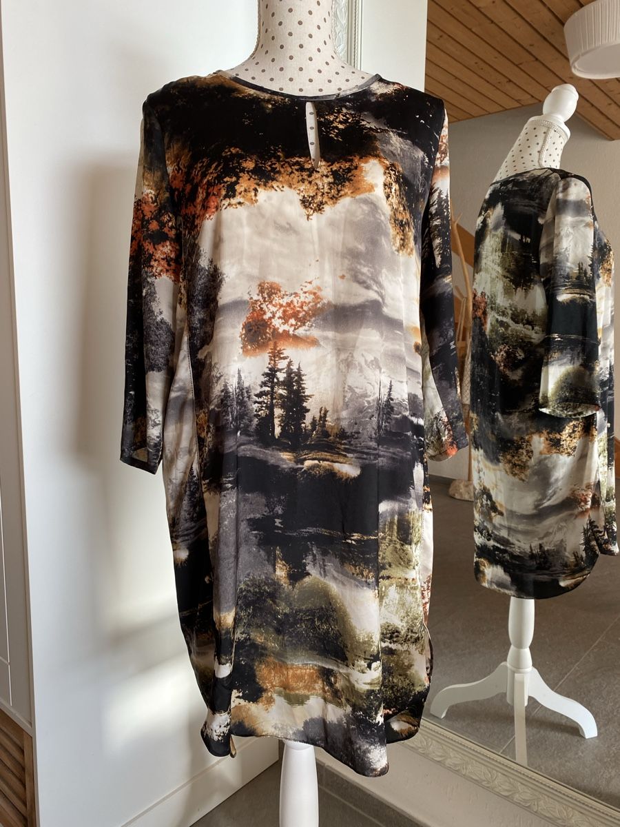 Mango Tuniche: Tunika aus Satin von Mango, Gr L – Nuovo e nell'imballaggio originale da Wetzikon ZH venduto da Louisiana-Girl