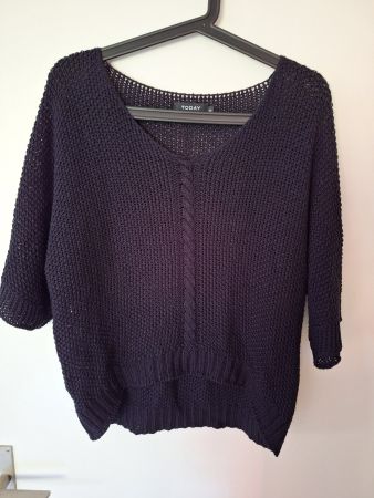 Schöner, leichter Strickpullover, Grösse S