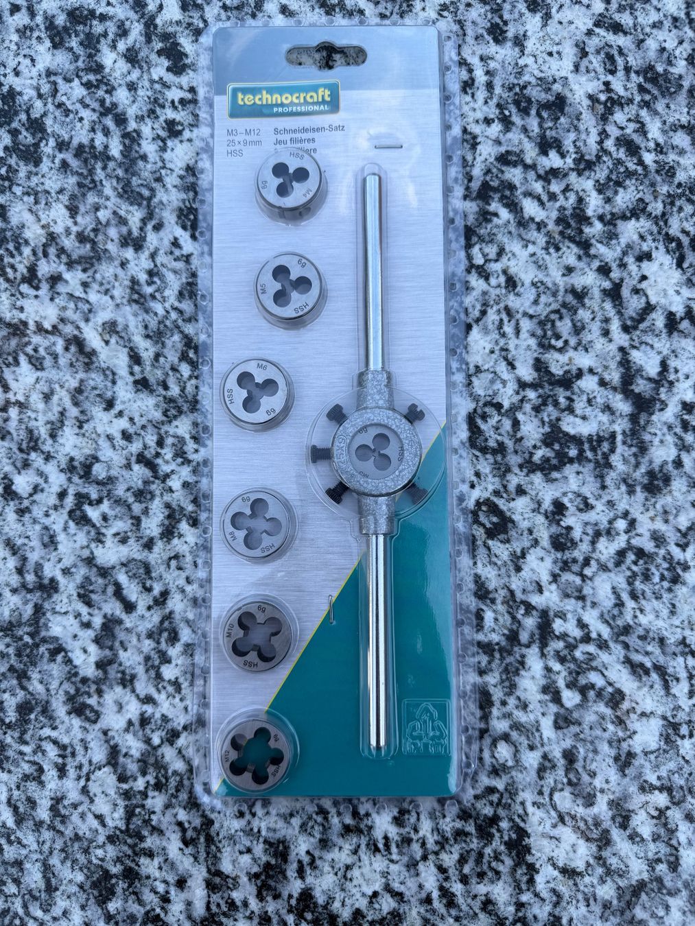 Technocraft Alle Werkzeuge: technocraft Schneideisen-Satz M3-M12, neu – Neu und originalverpackt aus Wattwil von edel88