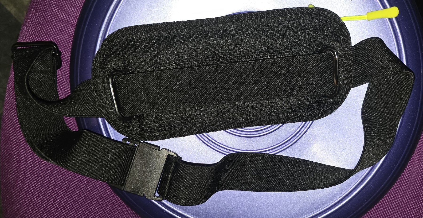 Sacs femmes: Second Hand 2x Bauchtaschen – D'occasion à Seuzach par K_N 2